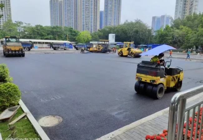 停車場道路瀝青攤鋪